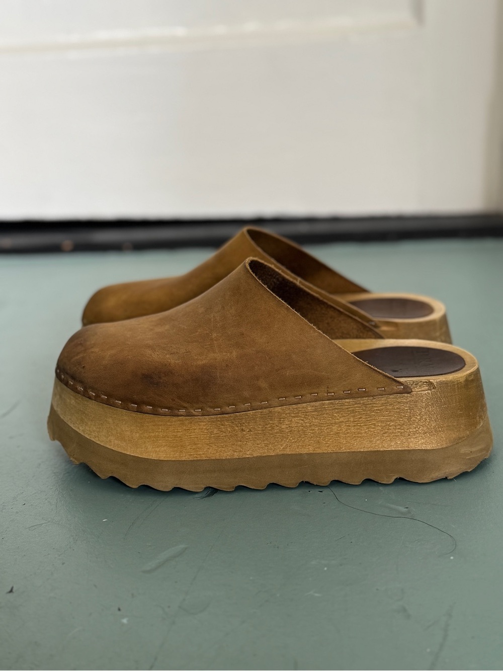 Women’s Bryr Chonk Clog in Whiskey